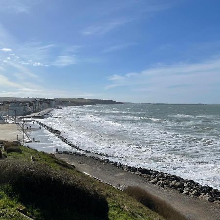 Entre mer et commerces Wimereux Extérieur photo