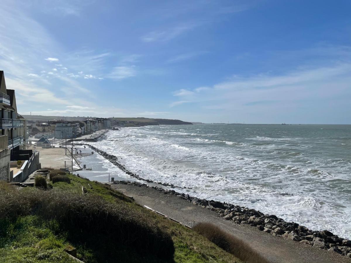 Entre mer et commerces Wimereux Extérieur photo